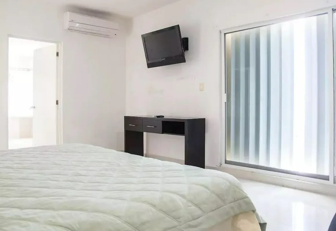 Condo Eve hotel hero