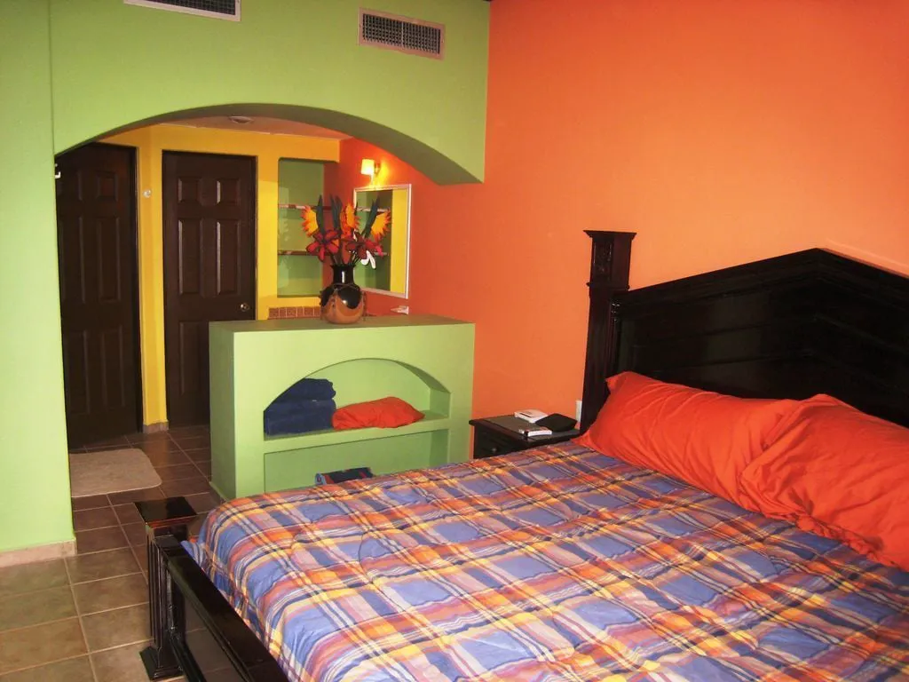 Condo Andy EM hotel hero