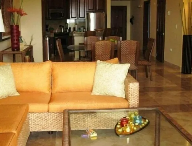 Condo EM 99 hotel detail image 1