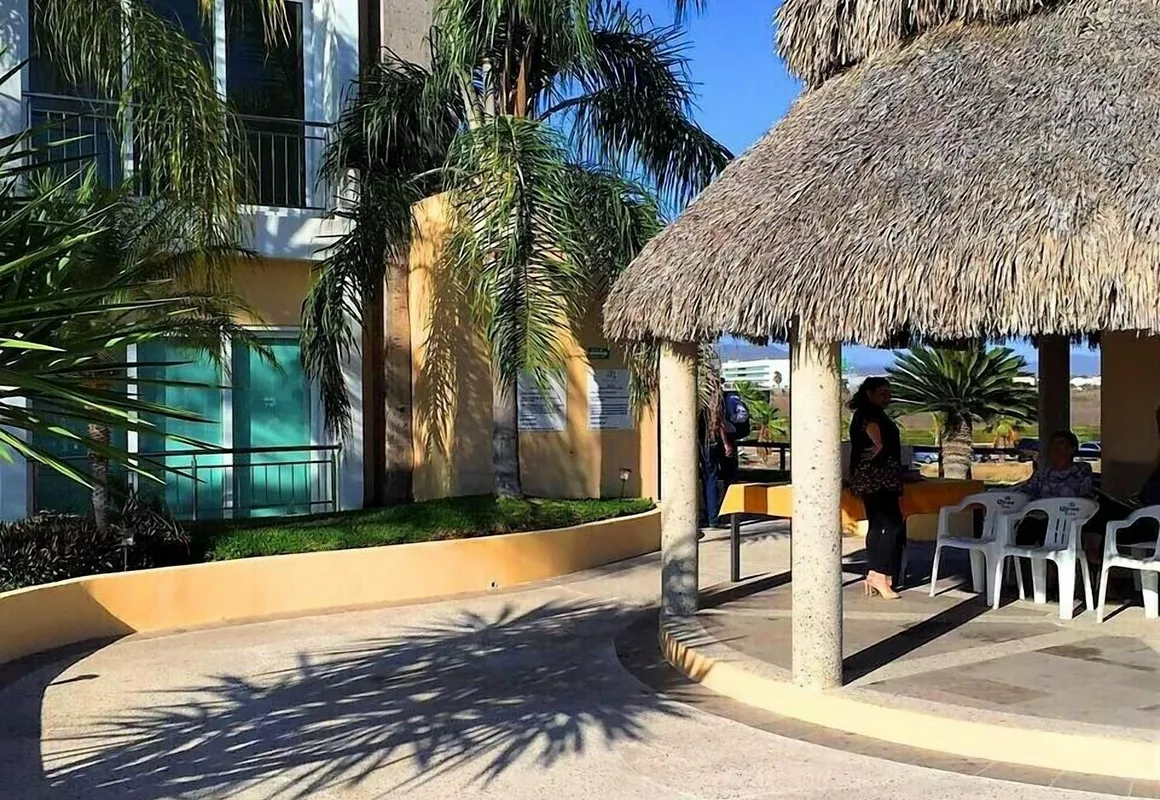 Condominio Marina hotel hero