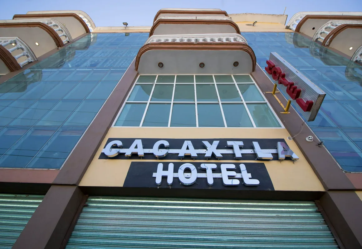 Hotel y Centro de Convenciones Cacaxtla hotel hero