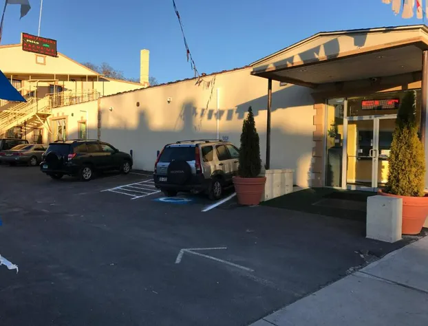 Waterbury Motel hotel detail image 1