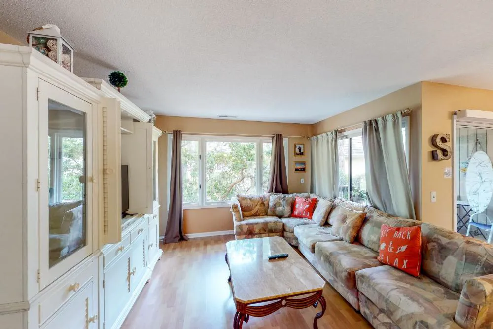 Golfmaster 405 hotel hero