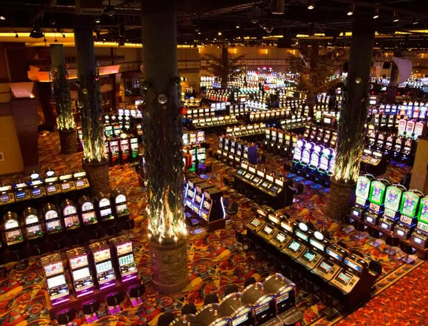 Bally's Twin River Lincoln Casino & Hotel hotel detail image 2