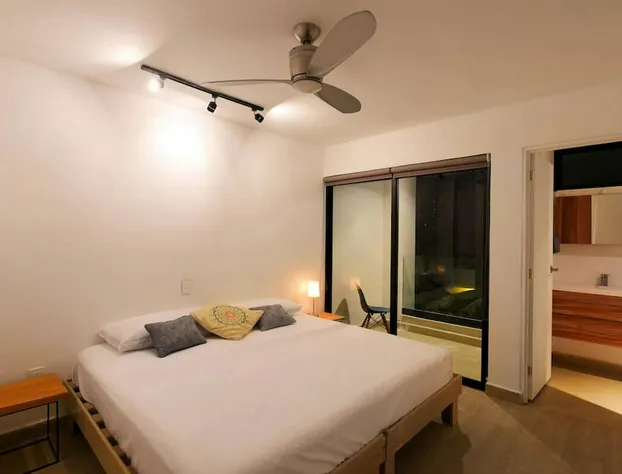 Condo Paraiso hotel detail image 1