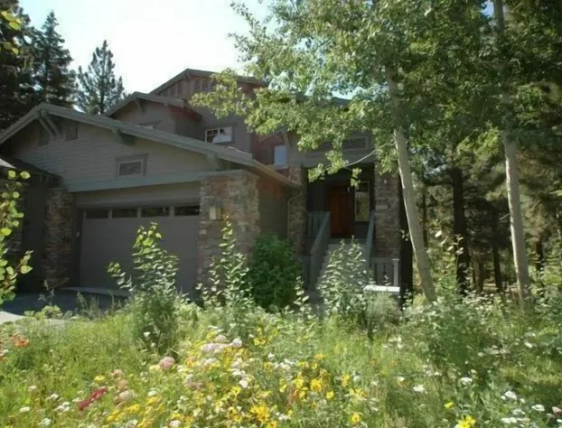 Timbers 1033 hotel detail image 1