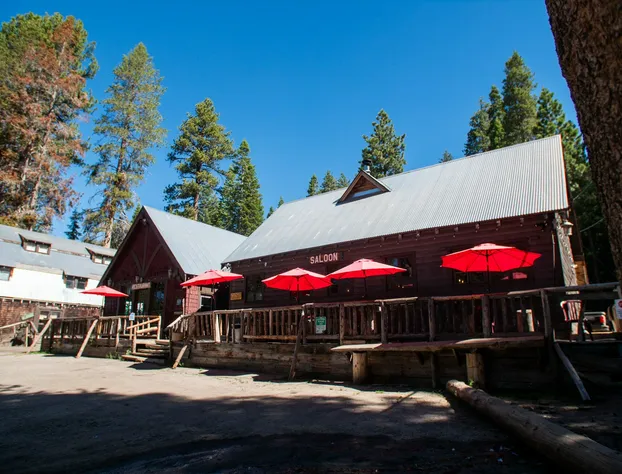 Lakeshore Resort hotel detail image 1