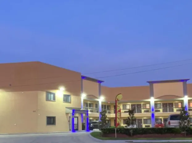 Scottish Inn & Suites hotel detail image 3