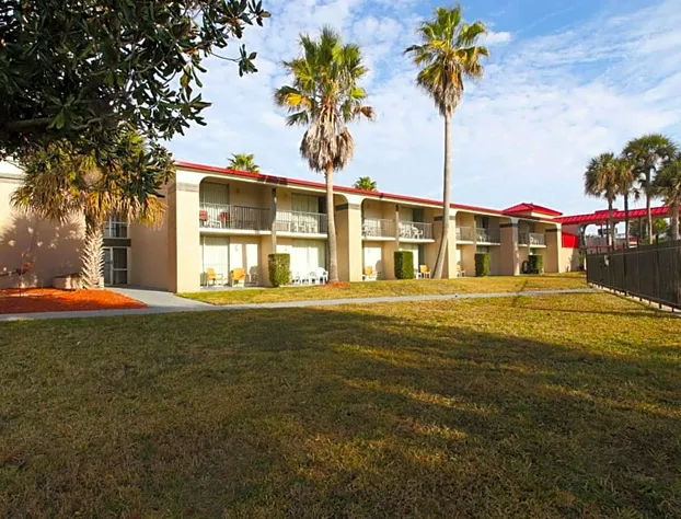 Ramada By Wyndham Davenport Orlando South hotel detail image 2