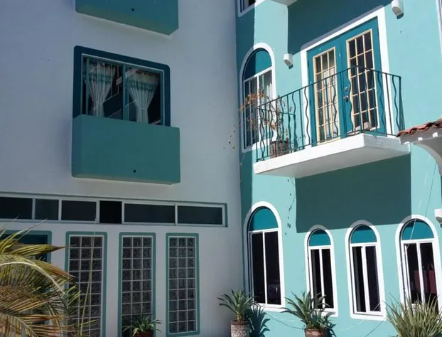 Delphinus Inn hotel detail image 2