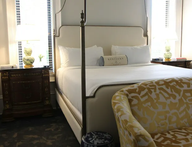 The Kentucky Castle hotel detail image 1