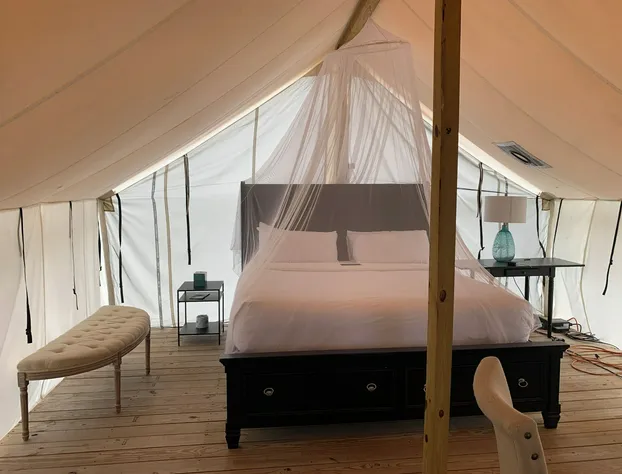 The Kentucky Castle hotel detail image 3