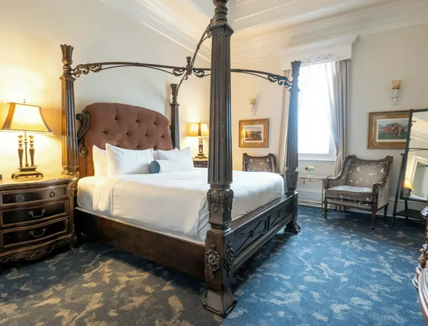 The Kentucky Castle hotel detail image 4