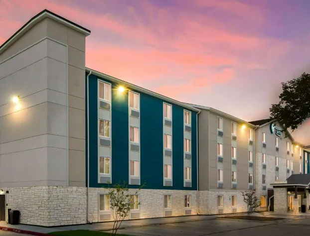 WoodSpring Suites Lake Jackson hotel detail image 3