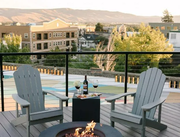 Hotel Windrow Downtown Ellensburg hotel detail image 4