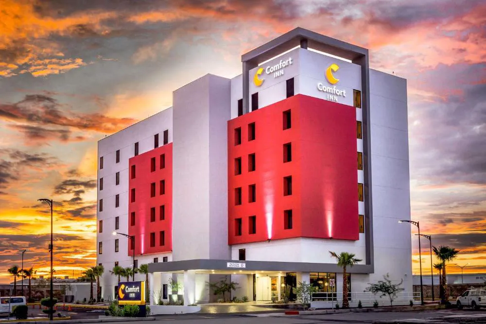 Comfort Inn Hermosillo Aeropuerto hotel hero