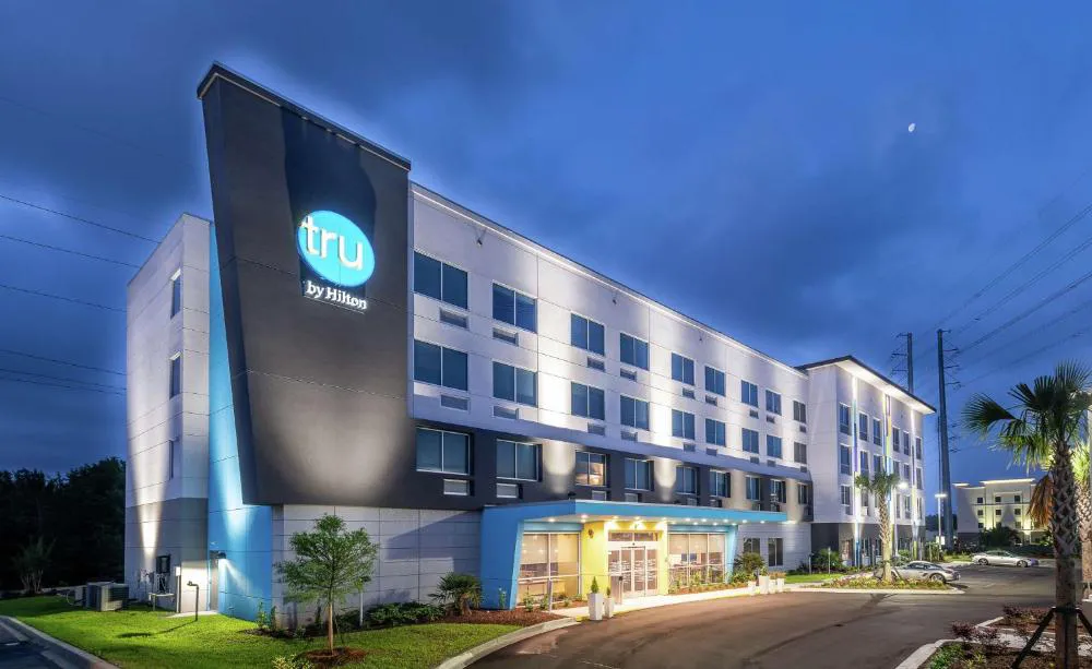 Tru by Hilton Orangeburg hotel hero