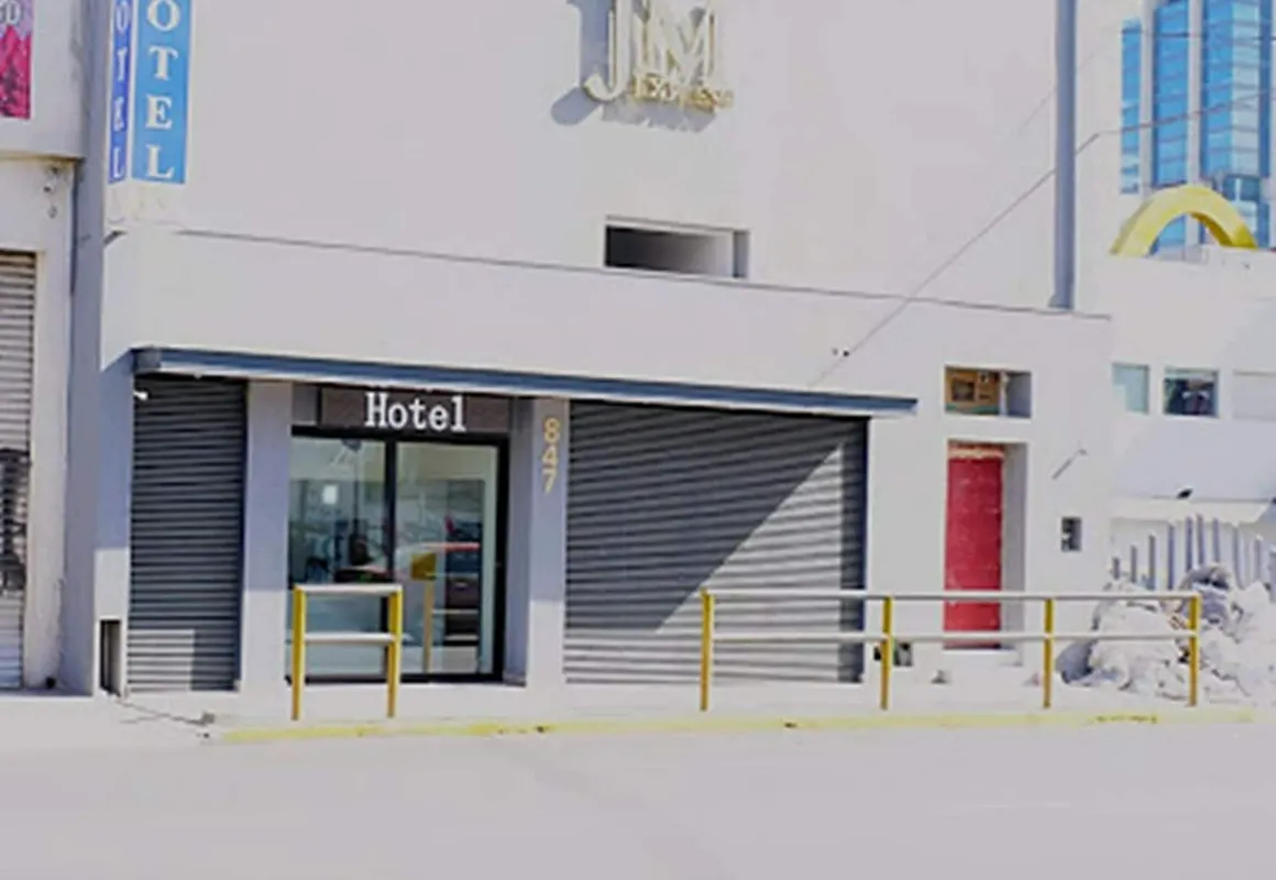 JM Express hotel hero