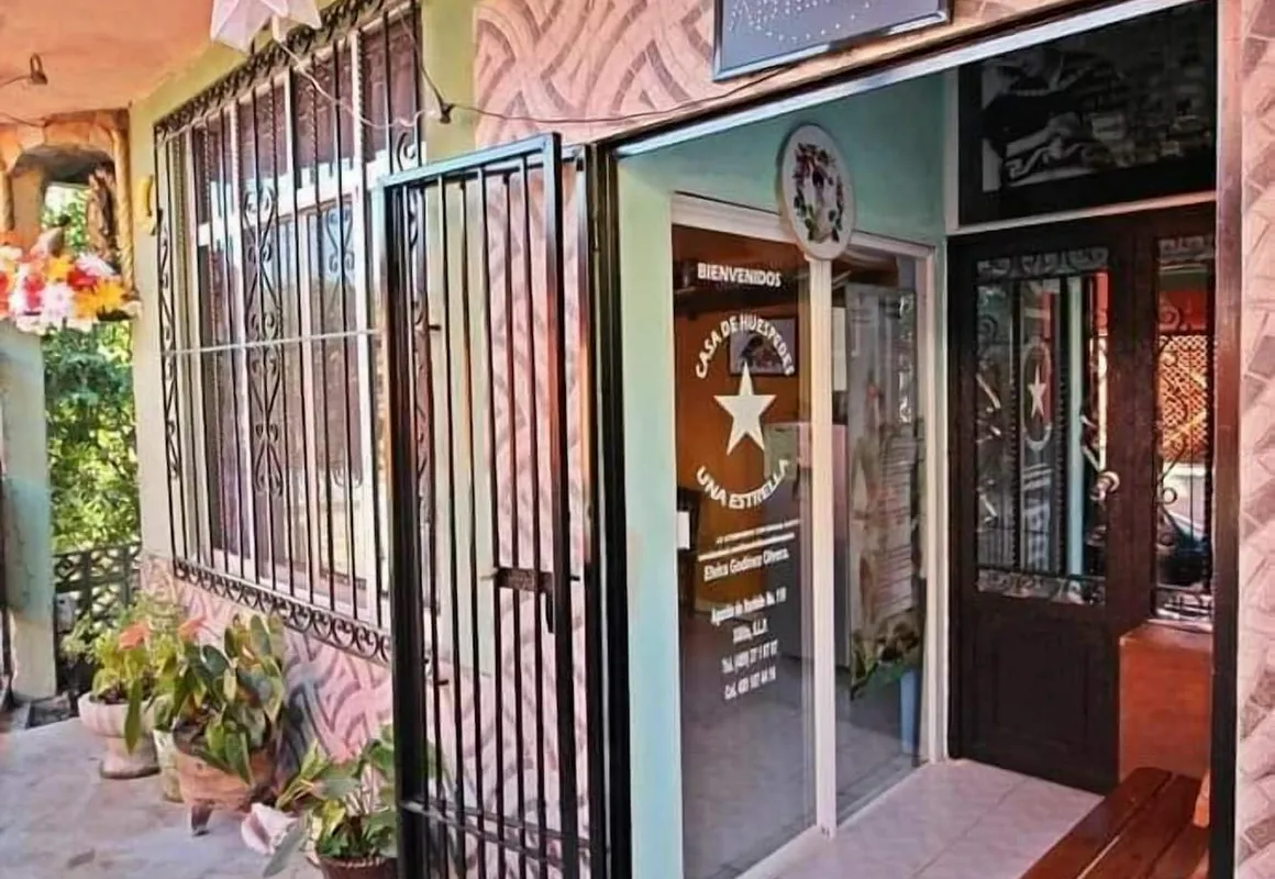 Una Estrella Casa de Huéspedes hotel hero