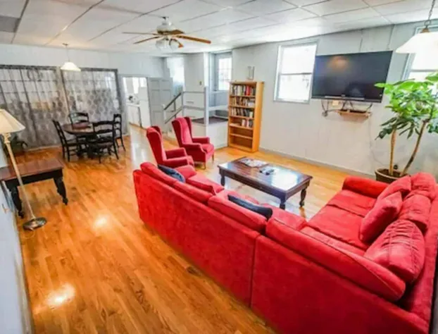 Harbor Landing Resort hotel detail image 3