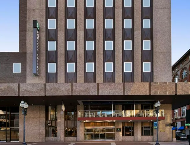 Embassy Suites by Hilton Knoxville Downtown hotel detail image 1