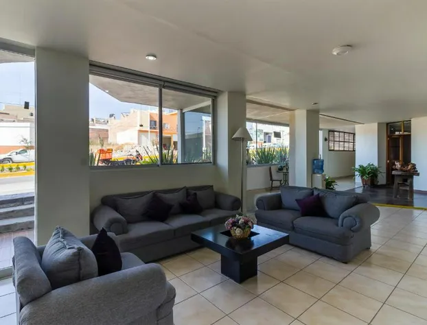 Capital O Plaza Galindo hotel detail image 2