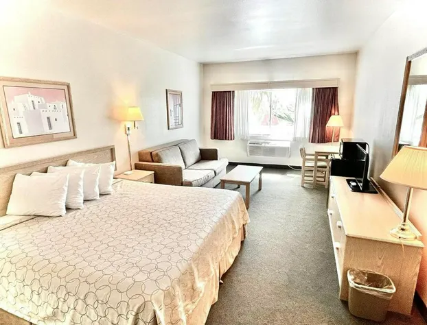 North Shore Inn hotel detail image 4