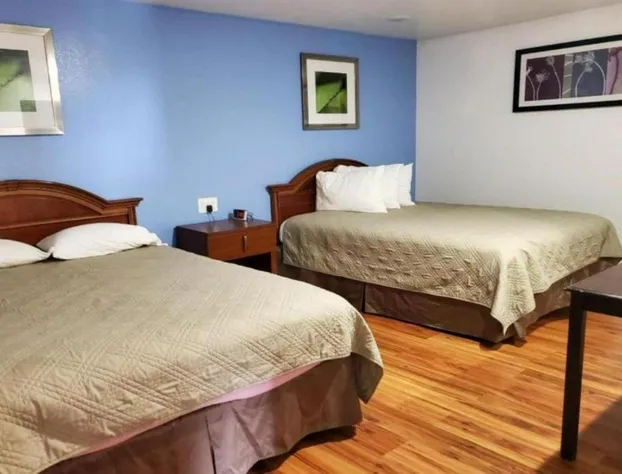 Premier Inn & Suites hotel detail image 4