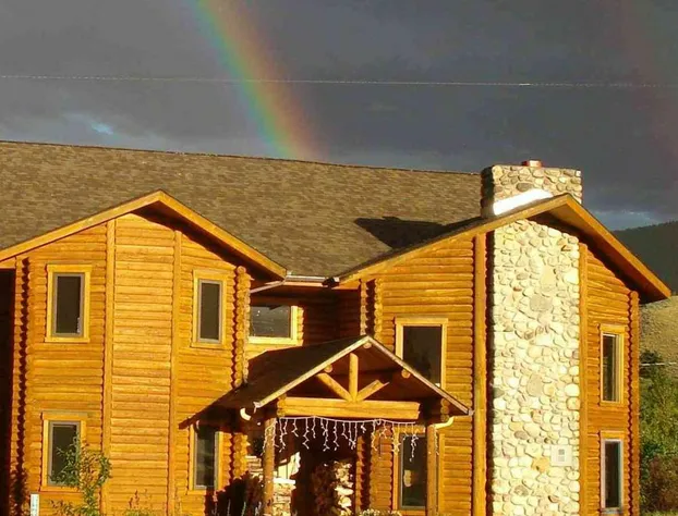 Inn on the Beartooth hotel detail image 1