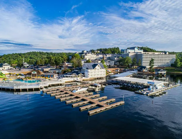 Margaritaville Lake Resort Lake of the Ozarks hotel detail image 2