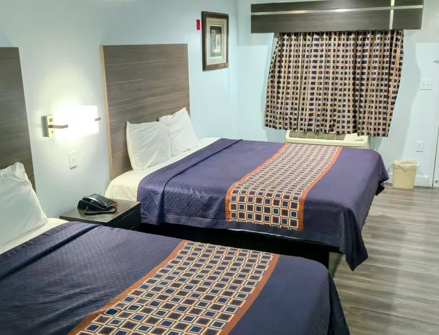 Scottish Inns and Suites East Sam Houston Pkwy hotel detail image 3