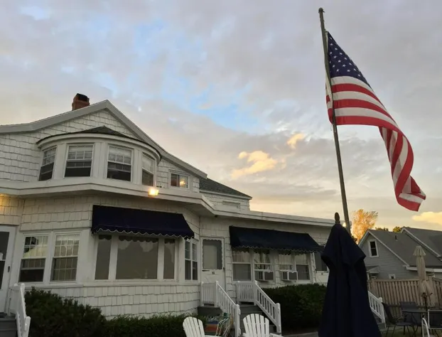 Holiday House Inn hotel detail image 4