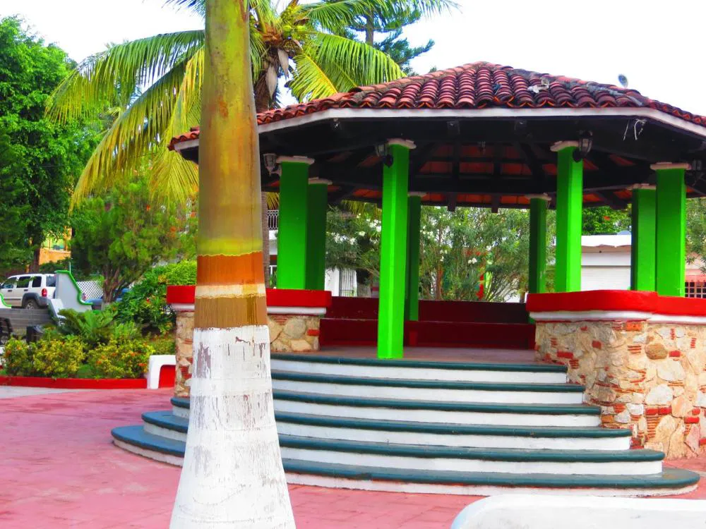 La Cruz Inn hotel hero