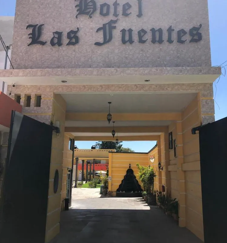Hotel Las Fuentes hotel hero
