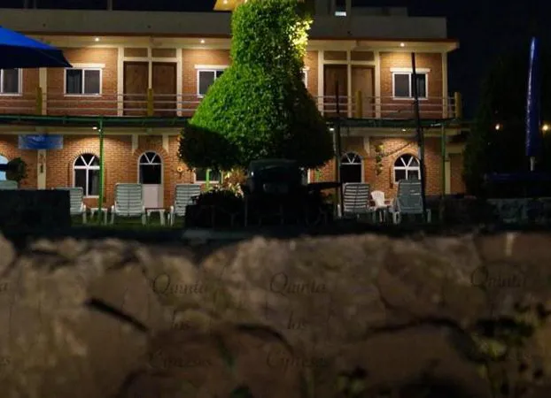 hotel y cabañas quinta los cipreses hotel detail image 1