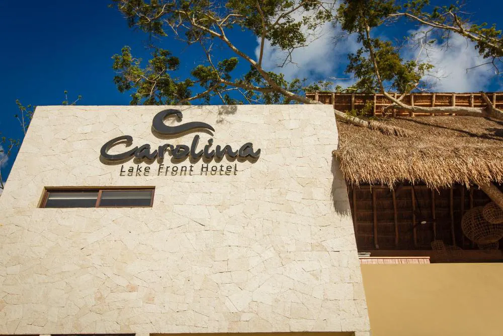 Hotel Carolina Bacalar hotel hero