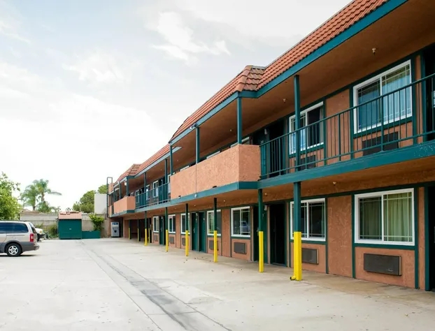 Century Motel Buena Park Anaheim CA 91 hotel detail image 2