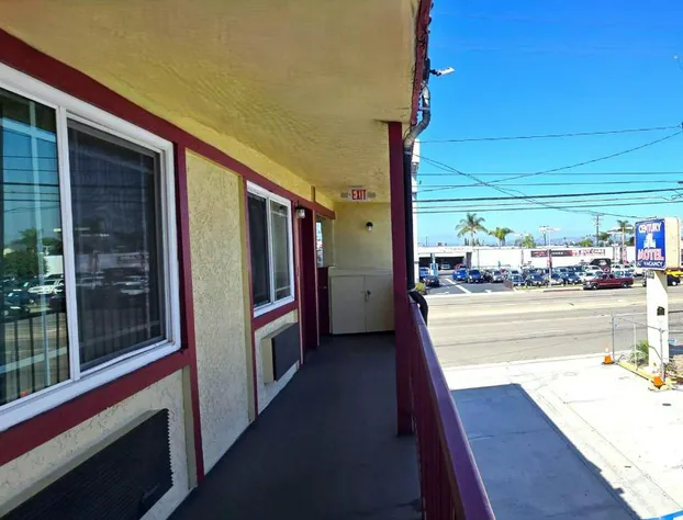 Century Motel Buena Park Anaheim I-5 hotel detail image 2