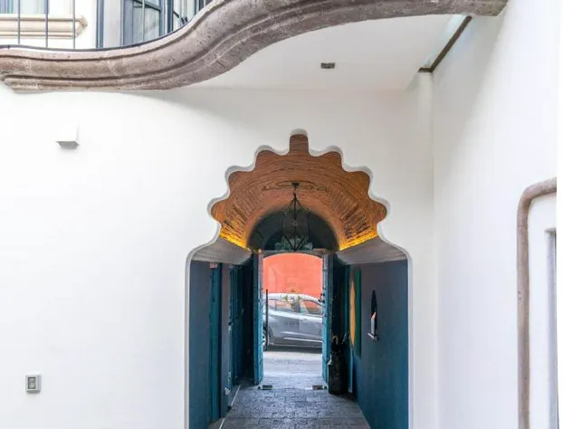 Casa Delphine hotel detail image 2