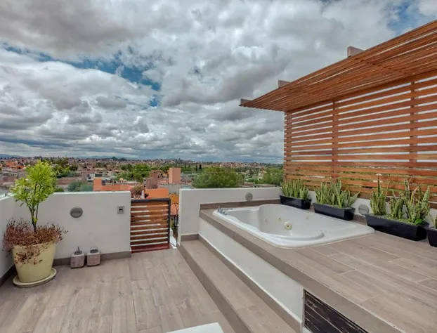 Casa Delphine hotel detail image 4