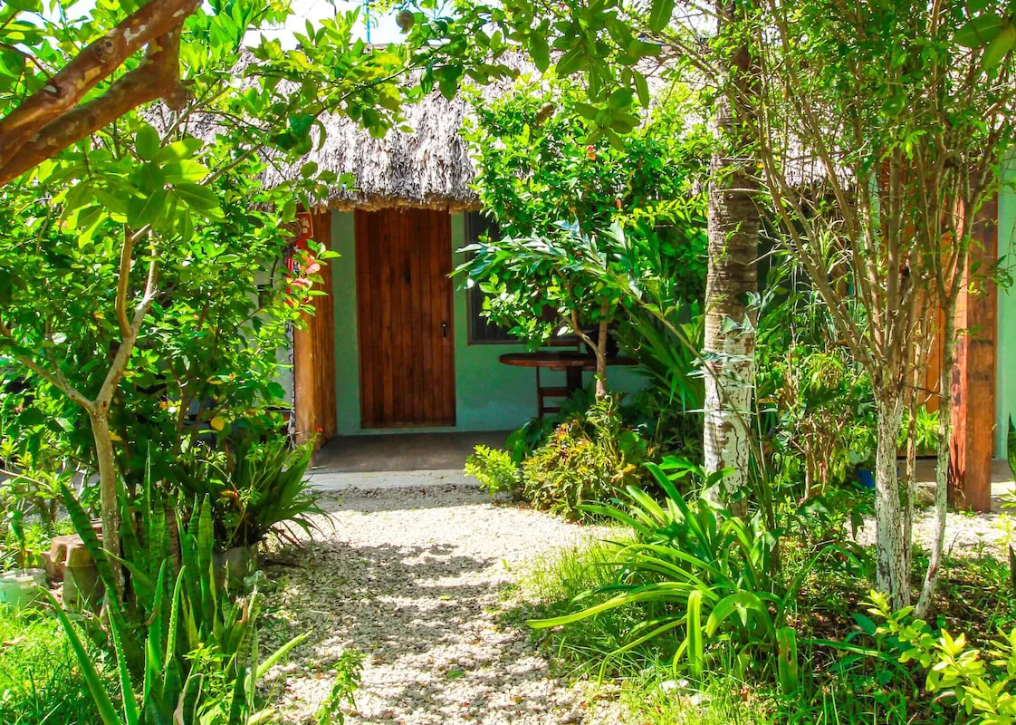 Las Palmas Bacalar hotel hero