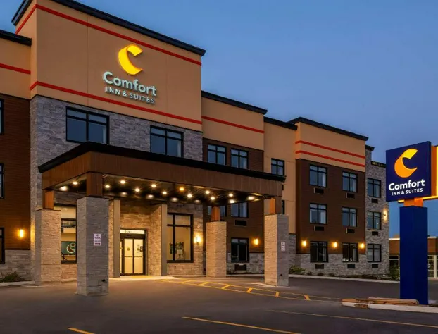 Comfort Inn and Suites hotel detail image 2