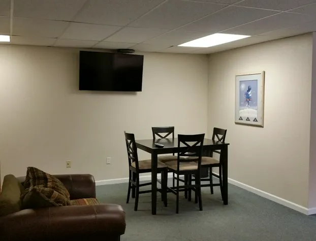 North Winds Lodge hotel detail image 4