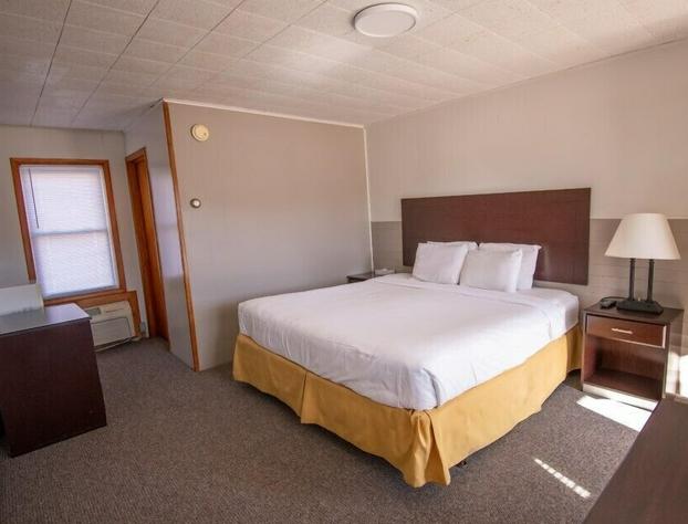 Superior Motel & Suites hotel detail image 1