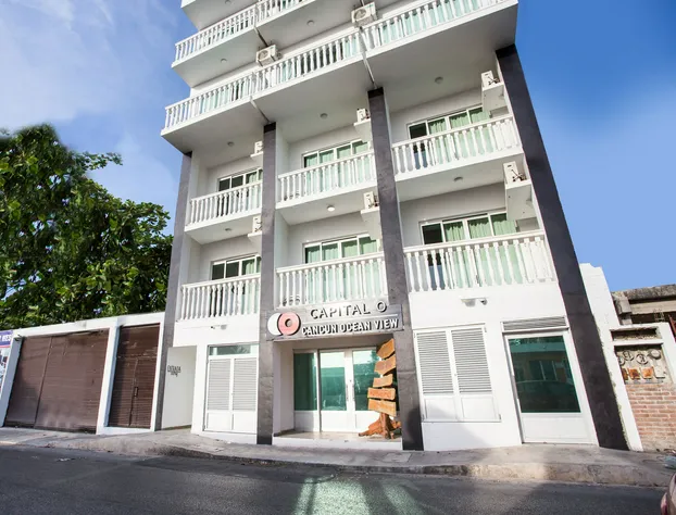 Capital O Cancun Ocean View hotel detail image 1