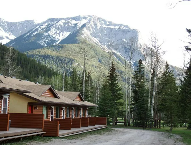 Jasper Gates Resort and RV hotel detail image 1