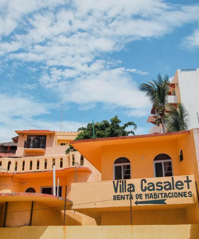 Villa Casalet hotel hero