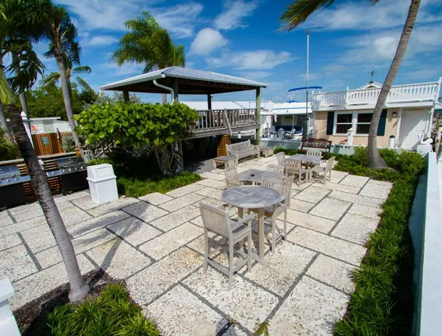 Harborside Motel & Marina hotel detail image 3