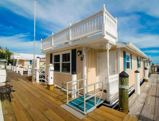 Harborside Motel & Marina hotel detail image 4