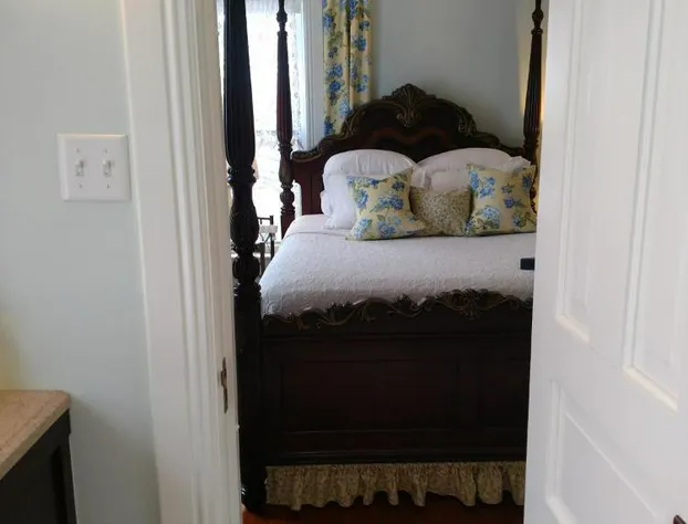 Lamberson Guest House hotel detail image 3